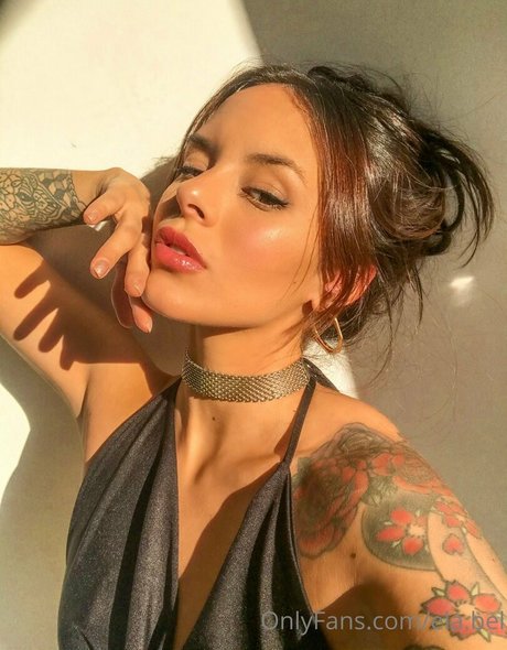 ela bel model top images