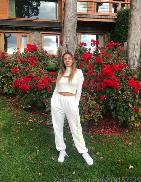 ela bel pretty model archive