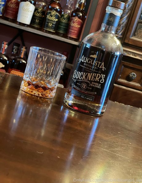 doubledboatgirl vip star hot image