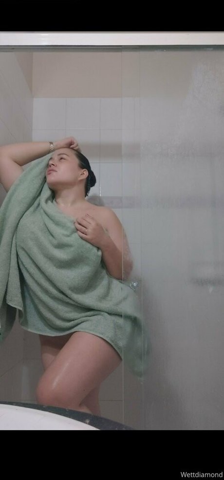 famouscreamy sex star image