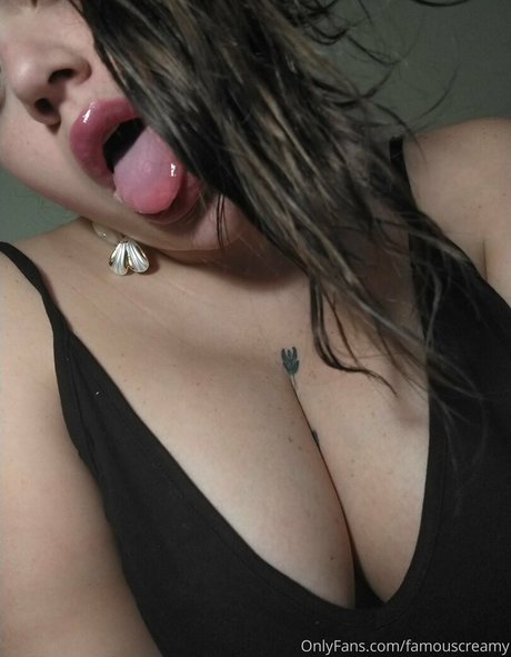 famouscreamy sex actress pictures