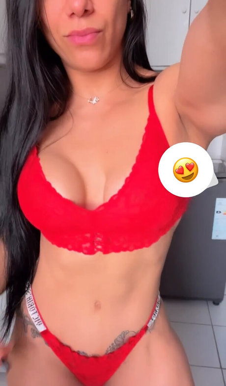 Lizet Pantano naked actress img