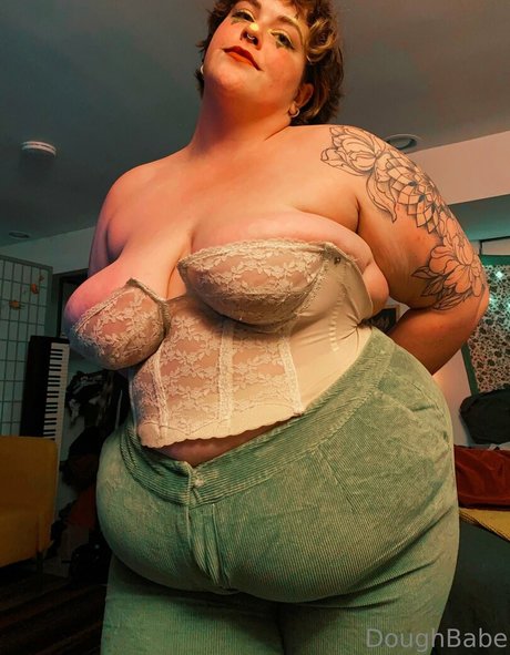 doughbabebbw naked model gallery