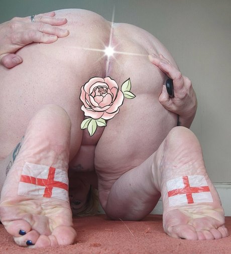 misssoletrader model hd pic