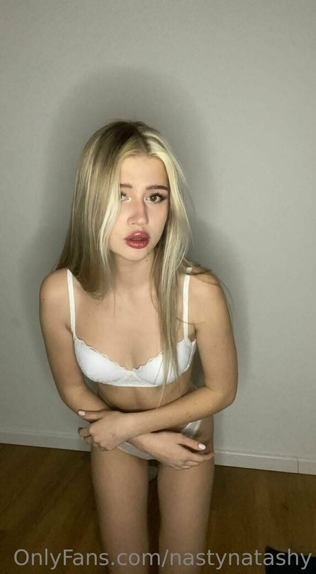 nastynatashy pornstar sexy galleries