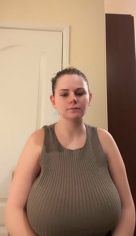 Emily V beautiful actress archive