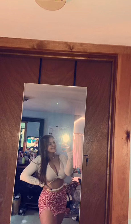 hanging tits onlyfans xxx img