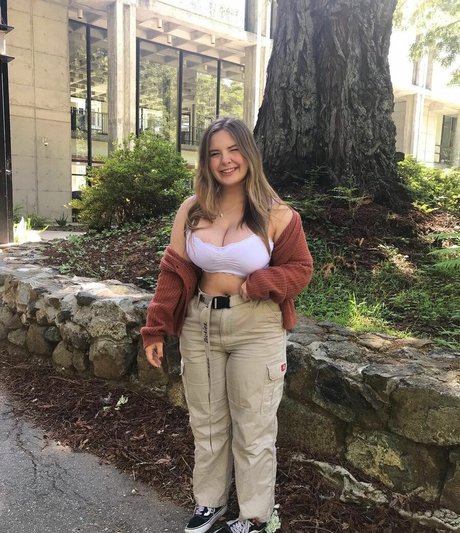 Haley E xxx pornstar images