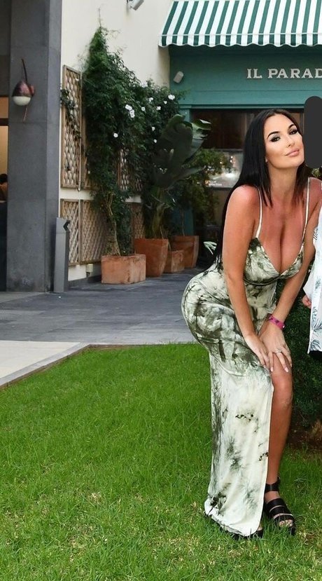 Katie P pornstar erotic photo