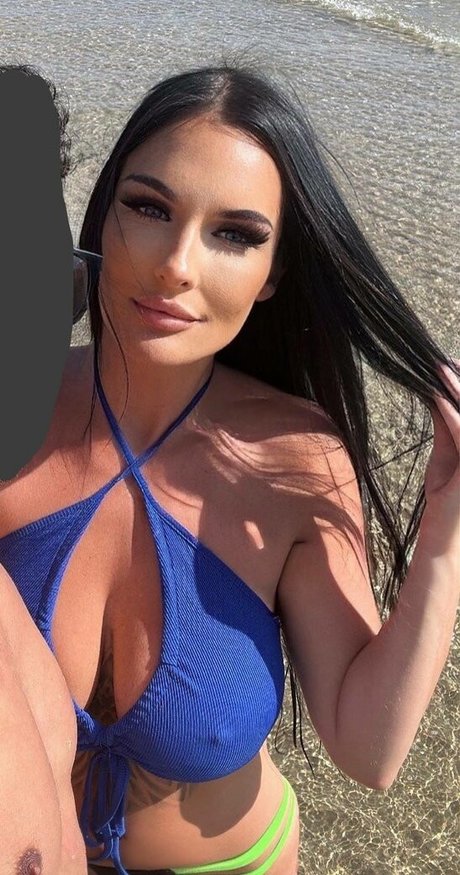 Katie P pretty model photo