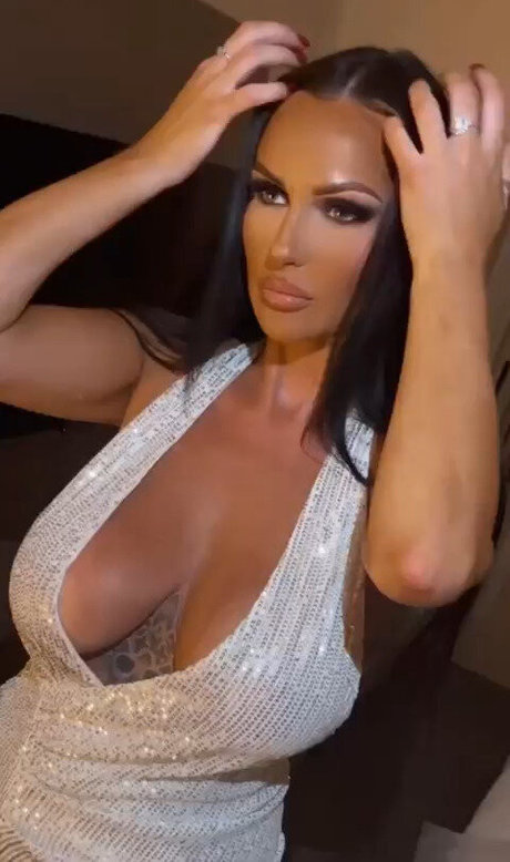 Katie P star adult img