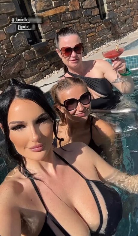 Katie P nudes actress pics