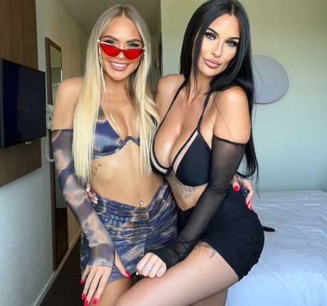 Katie P model erotic gallery