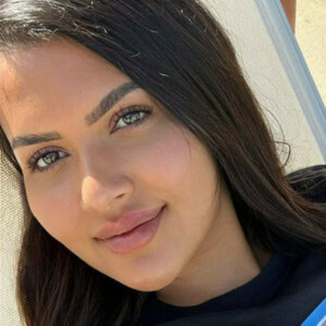 bellabendss erotic actress galleries