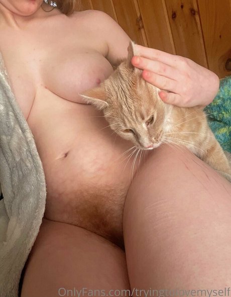 friskyfeline69 pretty actress photos