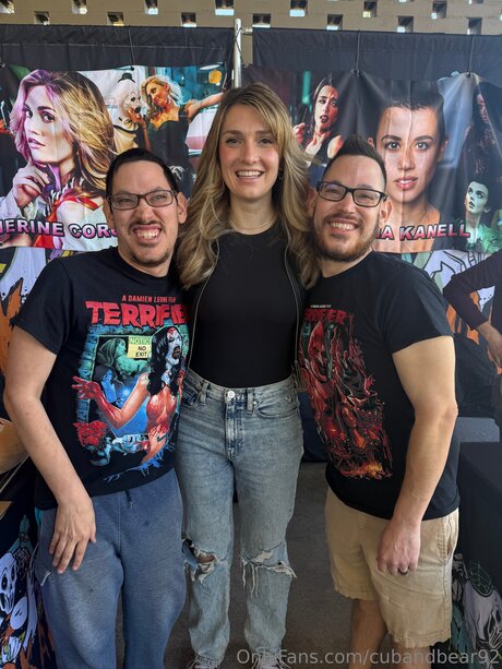 cubandbear92 naked pornstar gallery