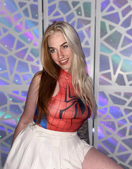 gingerhart adult model photos