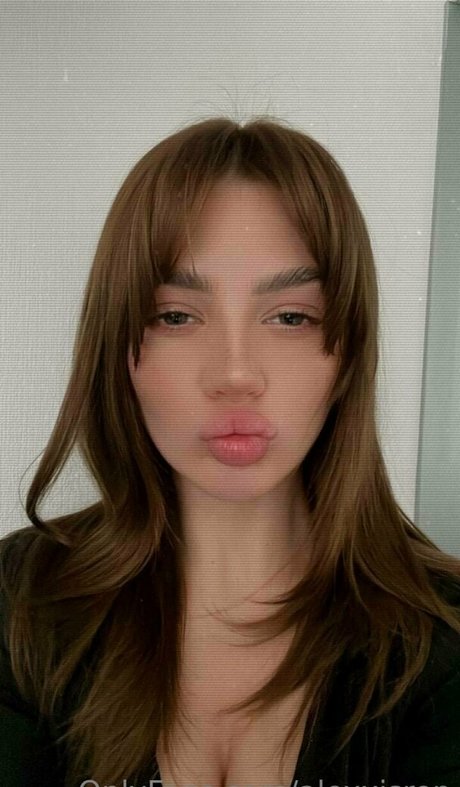 alexxisren free pornstar photo