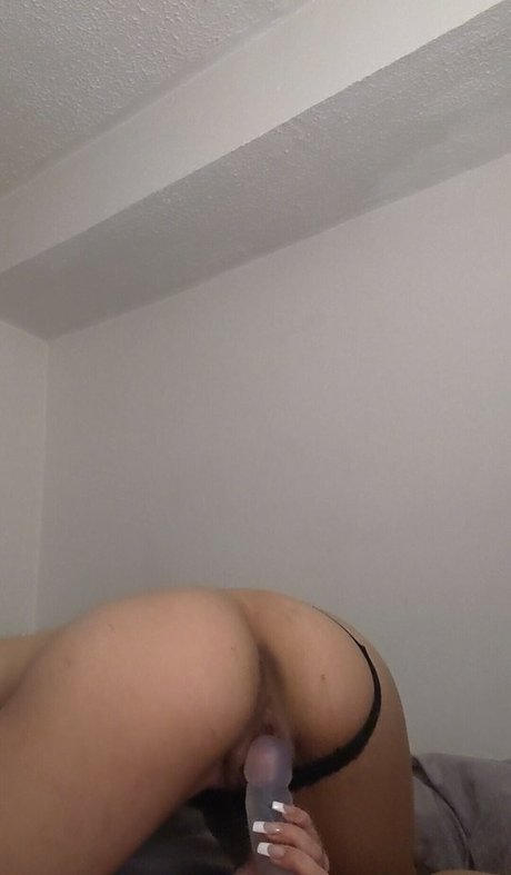 therealnaisiobhan top model photo