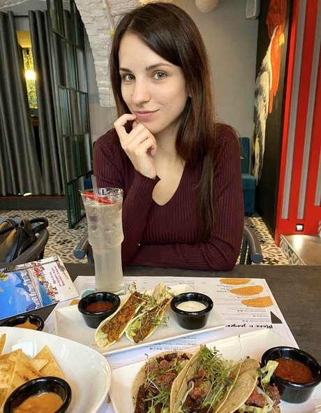 Lisa Joyce porn actress image