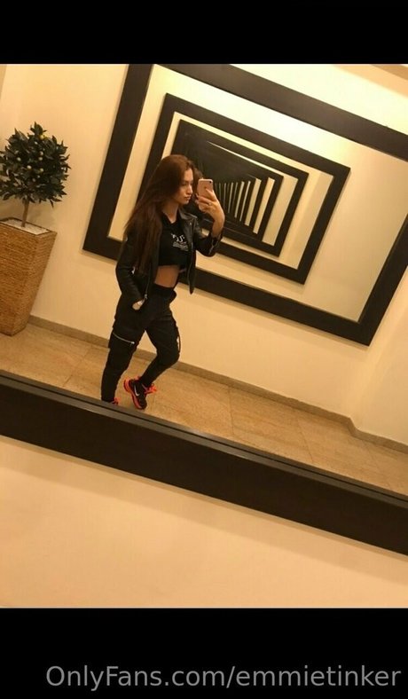 emmietinker pornstar beautiful archive