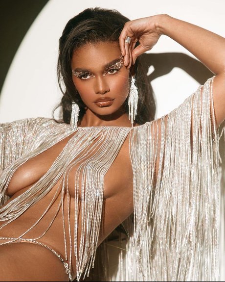 Aslayy Baugh top pornstar images