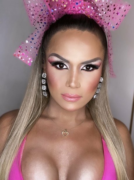 Bruna Butterfly pornstar nudes pictures