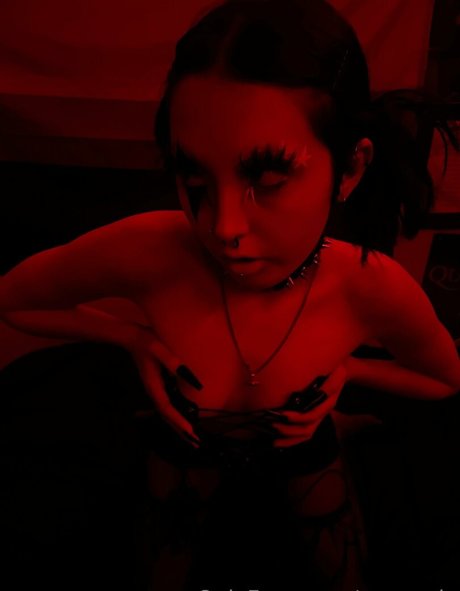 wuvvmia star high quality images