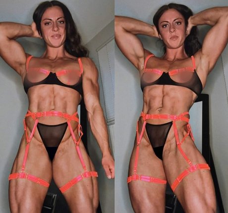 Rene Miller naked pornstar gallery