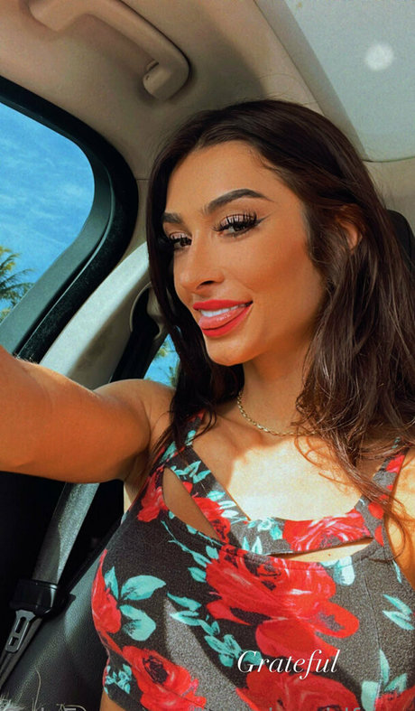 fsusophivip nice actress pics