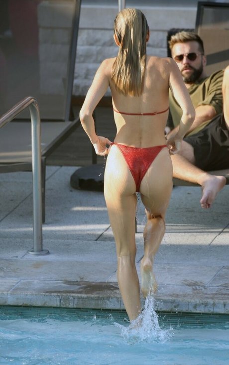 AnnaLynne McCord pornstar beautiful photos