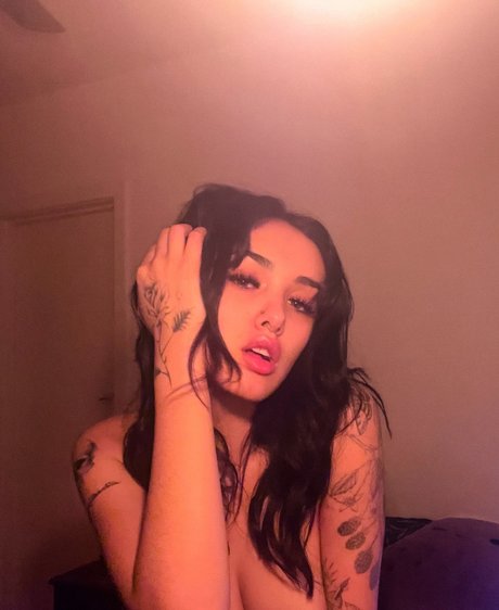 Akasha Collins xxx actress gallery