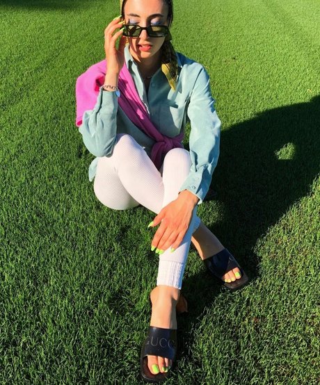 Sher Arar model high quality images