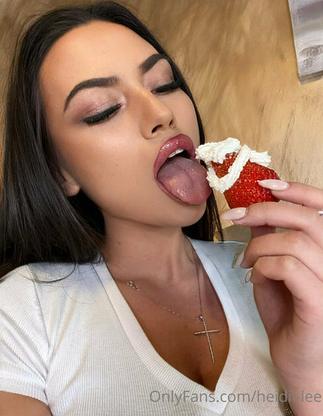 heidii lee exclusive actress gallery