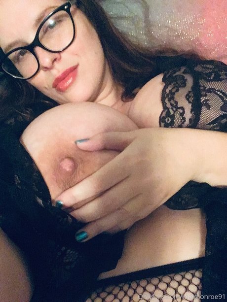 mal monroe best model img