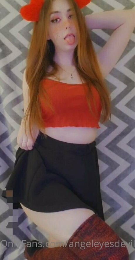 Angel Eyes Devil Thighs porn star pics