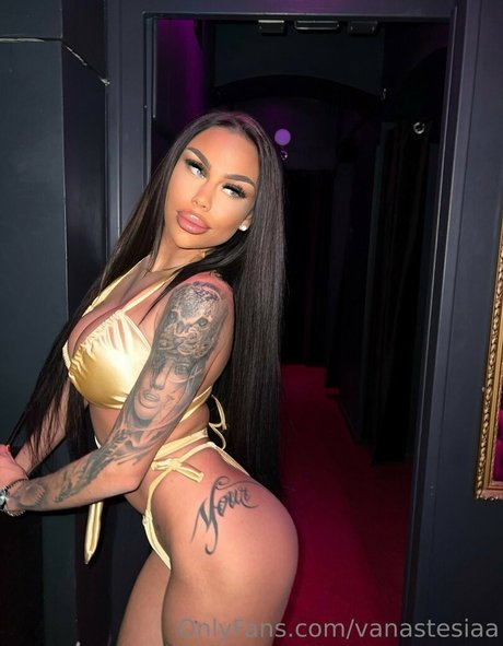 vanastesiaa model best pic