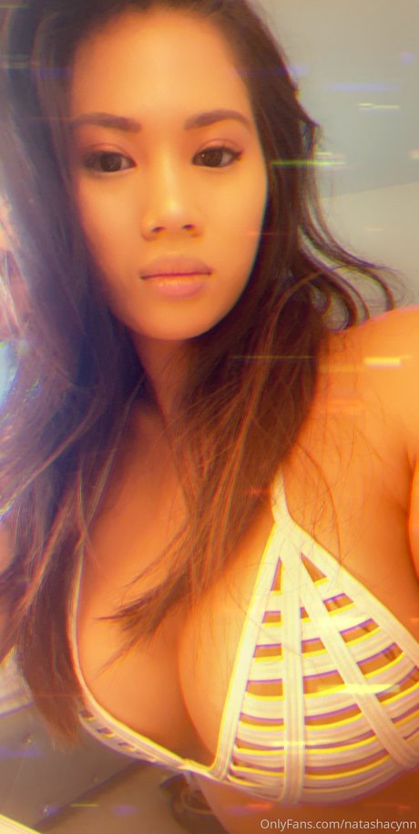 natashacynn top star photos