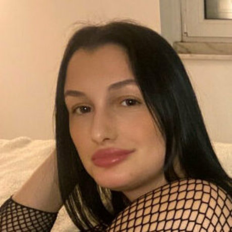 dedecita nudes model photo