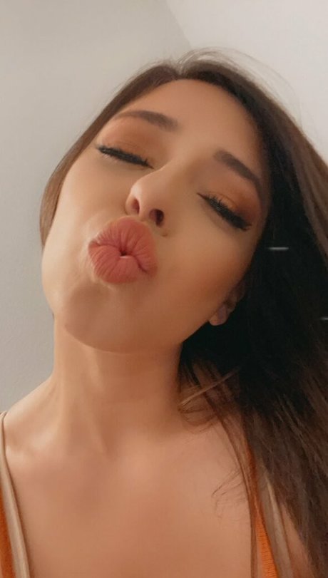 Madison Carter star sex photos