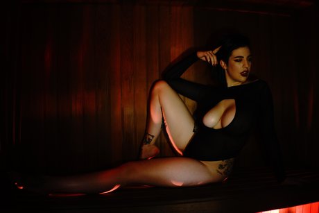 blogger onlyfans nice picture