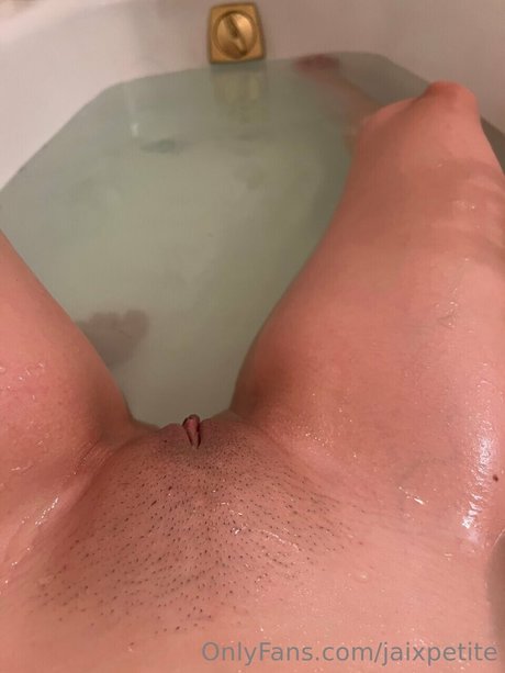 Jaixpetite hd pornstar img