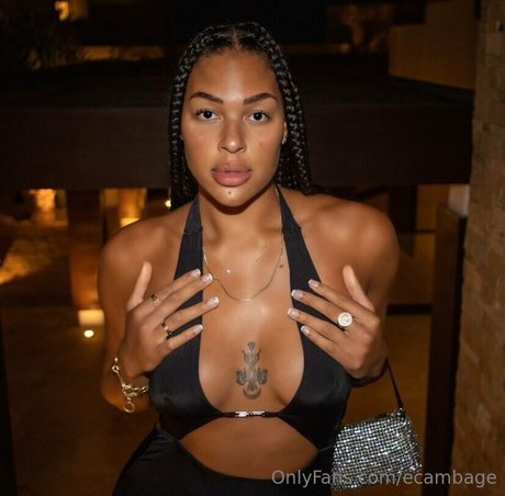 Elizabeth Cambage model sexy gallery