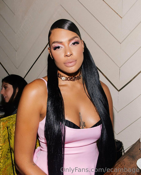 Elizabeth Cambage nice pornstar photo