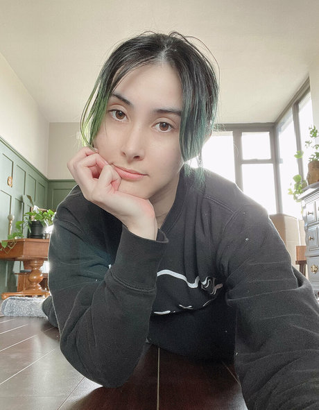 Sinastri star naked galleries