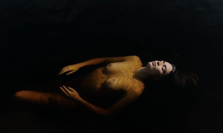 megzlegzz sexy actress archive