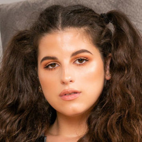 Alex Arabella beautiful actress gallery