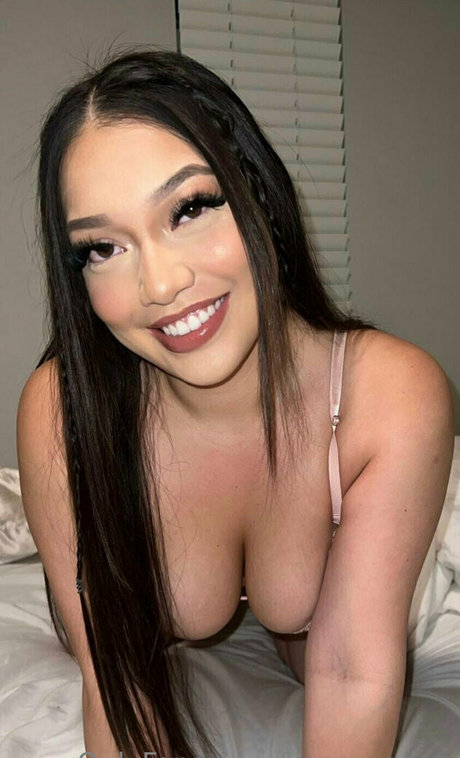 lianamariee free actress pictures