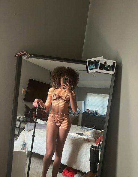 lianamariee pornographic actress photos