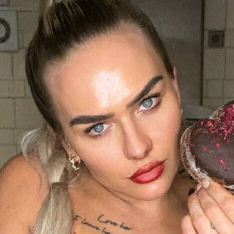 Sadie Gibbs star perfect img